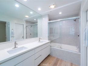2233 Martin 202, Irvine CA 92612