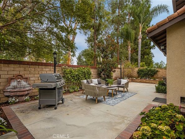 10940 Tantlinger, Tustin CA 92782