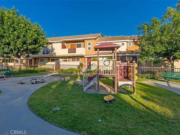 28516 Sorano, Trabuco Canyon CA 92679