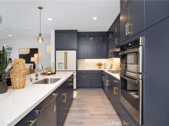 233 Tank, Irvine CA 92618