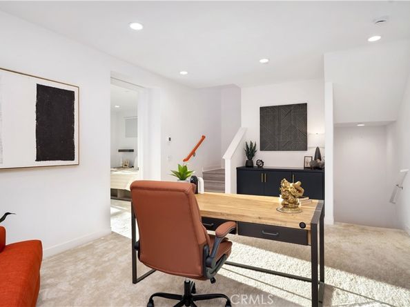 233 Tank, Irvine CA 92618