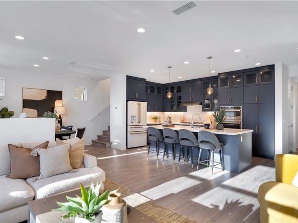 233 Tank, Irvine CA 92618