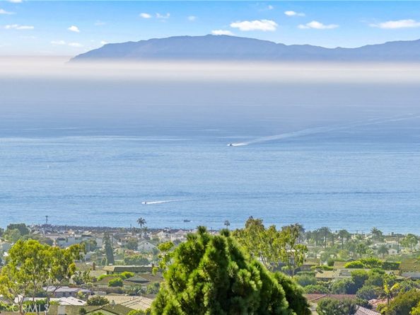 23 San Mateo Way, Corona Del Mar CA 92625