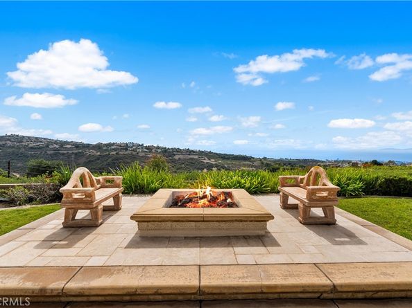 23 San Mateo Way, Corona Del Mar CA 92625