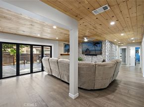 2152 N Cleveland Street, Orange CA 92865