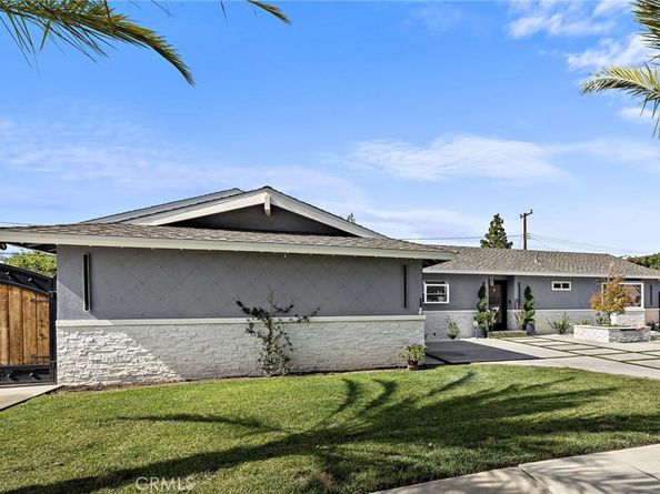 2152 N Cleveland Street, Orange CA 92865