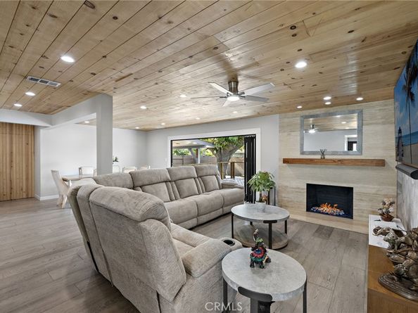2152 N Cleveland Street, Orange CA 92865