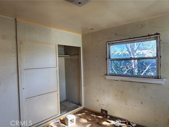 16757 Donmetz, Granada Hills CA 91344