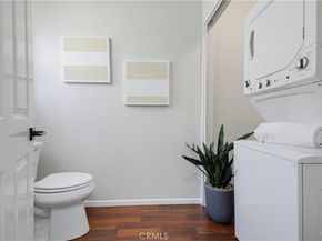 5825 E Creekside Avenue 6, Orange CA 92869