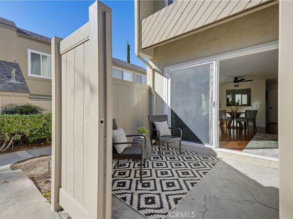 5825 E Creekside Avenue 6, Orange CA 92869