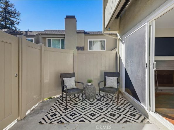 5825 E Creekside Avenue 6, Orange CA 92869