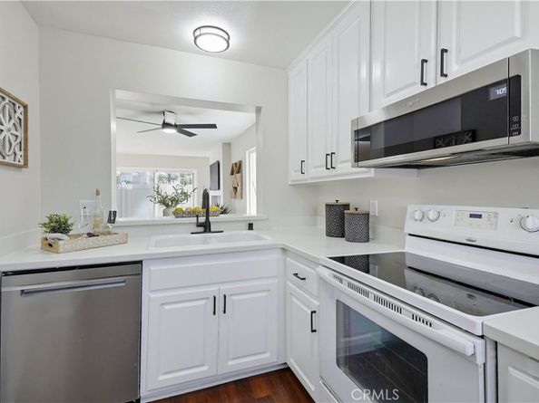 5825 E Creekside Avenue 6, Orange CA 92869