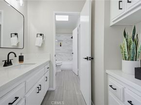 5825 E Creekside Avenue 6, Orange CA 92869