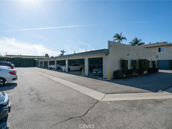 365 W Wilson Street, Costa Mesa CA 92627