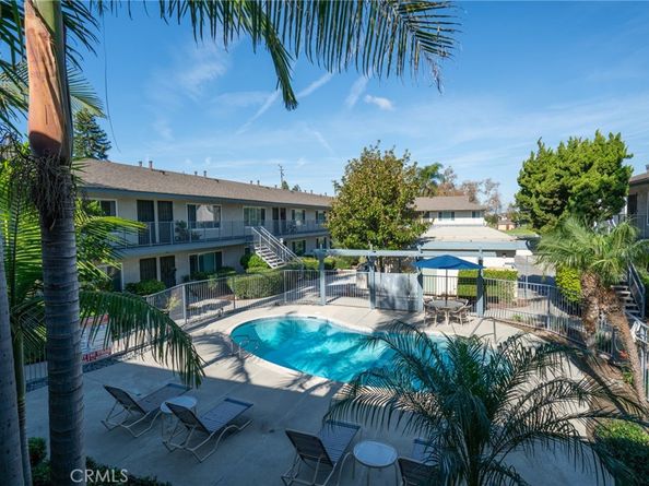 365 W Wilson Street, Costa Mesa CA 92627