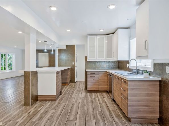 1643 San Ysidro Drive, Beverly Hills CA 90210