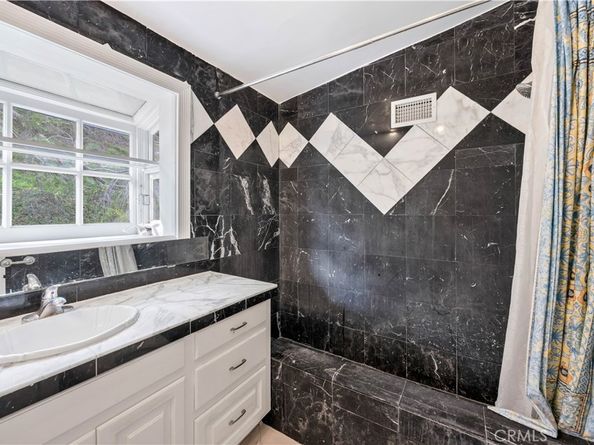 1643 San Ysidro Drive, Beverly Hills CA 90210