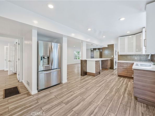 1643 San Ysidro Drive, Beverly Hills CA 90210