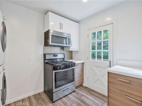 1643 San Ysidro Drive, Beverly Hills CA 90210