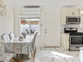 5721 N Rockvale Ave, Azusa CA 91702