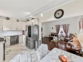 5721 N Rockvale Ave, Azusa CA 91702