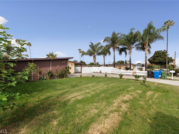 5721 N Rockvale Ave, Azusa CA 91702