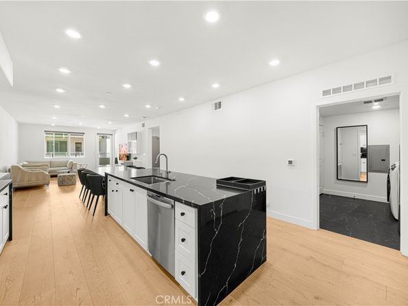 1891 S Union 99, Anaheim CA 92805