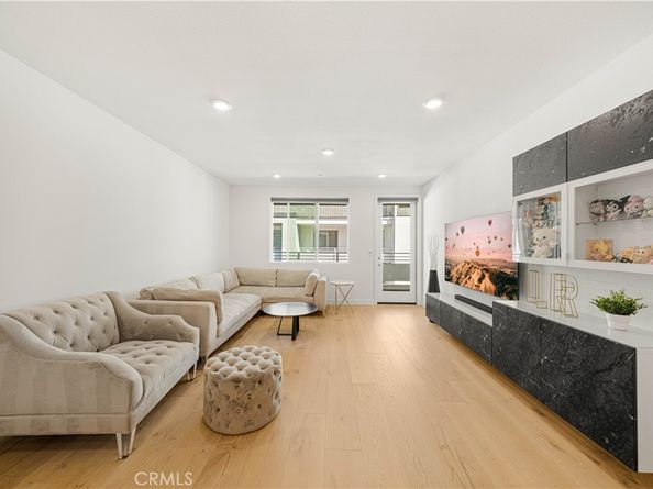 1891 S Union 99, Anaheim CA 92805