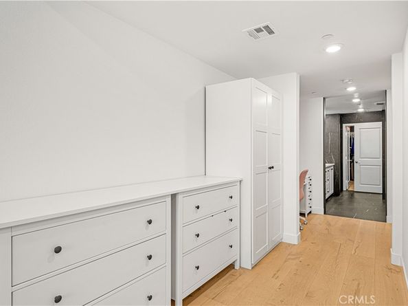 1891 S Union 99, Anaheim CA 92805