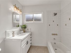 8308 Zelzah, Northridge CA 91325