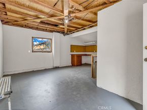 8308 Zelzah, Northridge CA 91325