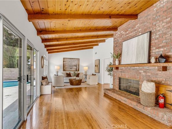 8308 Zelzah, Northridge CA 91325