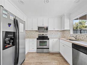 63 Streamwood, Irvine CA 92620