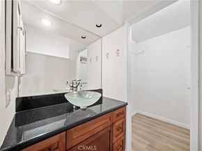 63 Streamwood, Irvine CA 92620