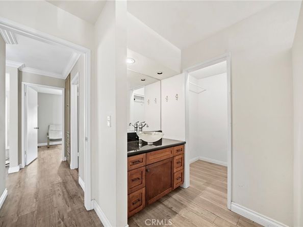 63 Streamwood, Irvine CA 92620