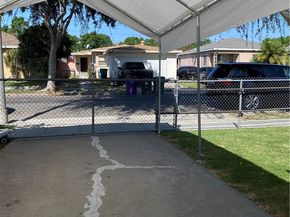5846 Gardenia, Long Beach CA 90805