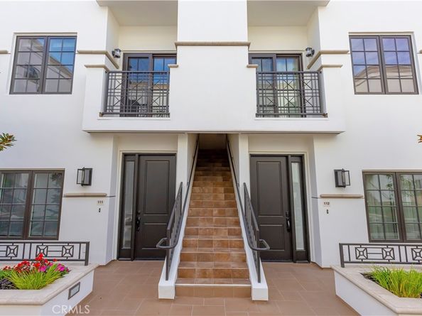 288 S Oakland Ave 211, Pasadena CA 91101