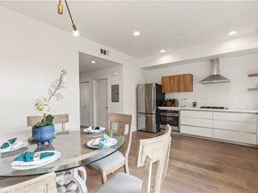 288 S Oakland Ave 211, Pasadena CA 91101