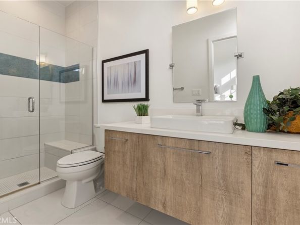 288 S Oakland Ave 211, Pasadena CA 91101