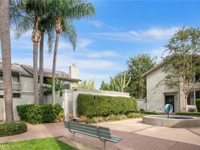 2220 E Chapman 5, Fullerton CA 92831