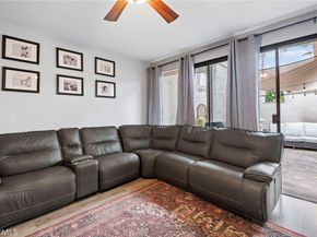 2220 E Chapman 5, Fullerton CA 92831