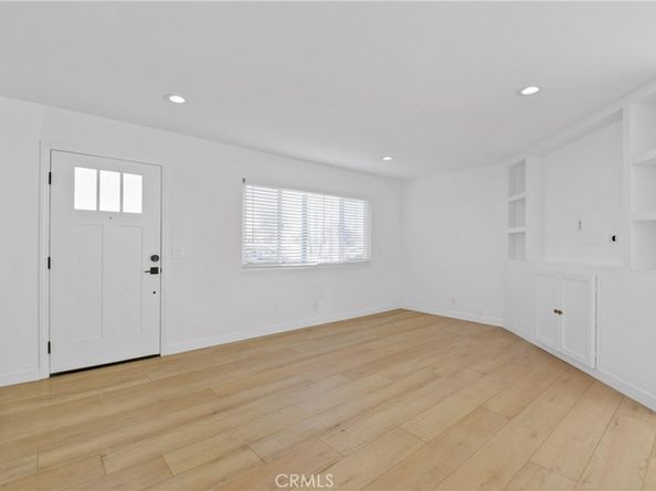 9962 Continental Drive, Huntington Beach CA 92646