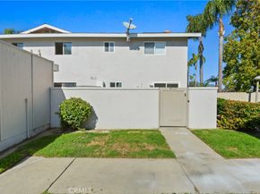 9962 Continental Drive, Huntington Beach CA 92646