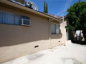 20748 Vose, Winnetka CA 91306