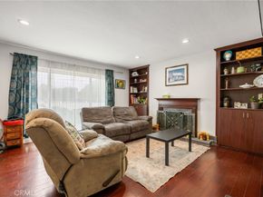 9419 Haskell Avenue, North Hills CA 91343