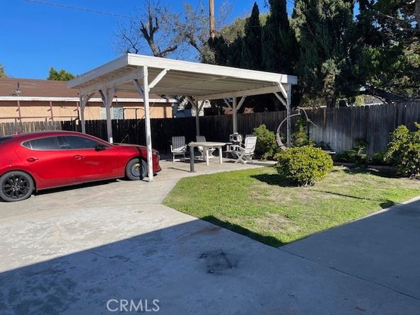 11143 Emelita, North Hollywood CA 91601