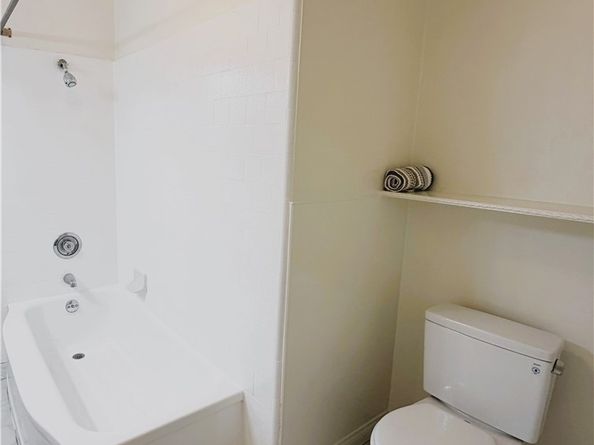 5249 Ventura Canyon Avenue, Sherman Oaks CA 91401