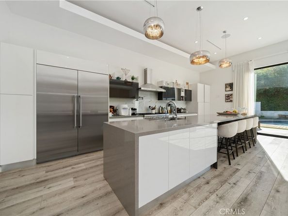 5631 Wilhelmina Avenue, Woodland Hills CA 91367