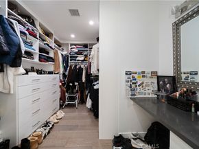 5631 Wilhelmina Avenue, Woodland Hills CA 91367