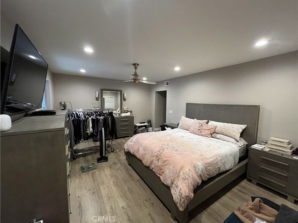 7705 Ben Avenue, North Hollywood CA 91605